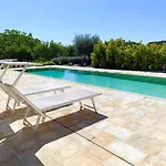 Valle D'itria In Villa Martina Franca