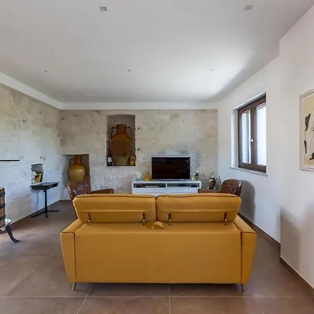 Villa Valle D'itria In *