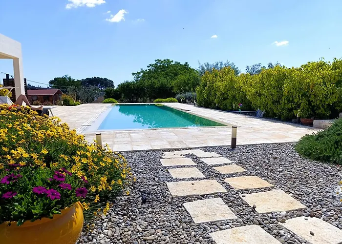 Villa Valle D'itria In *